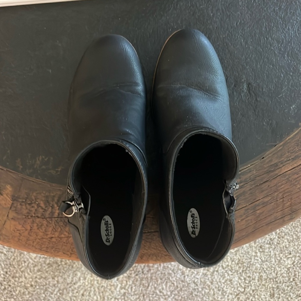 Dr. Scholl’s black booties